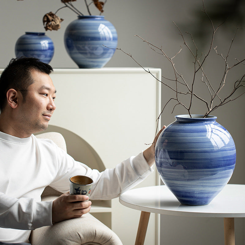 Moonlit Harmony Reflective Vase 15 cm