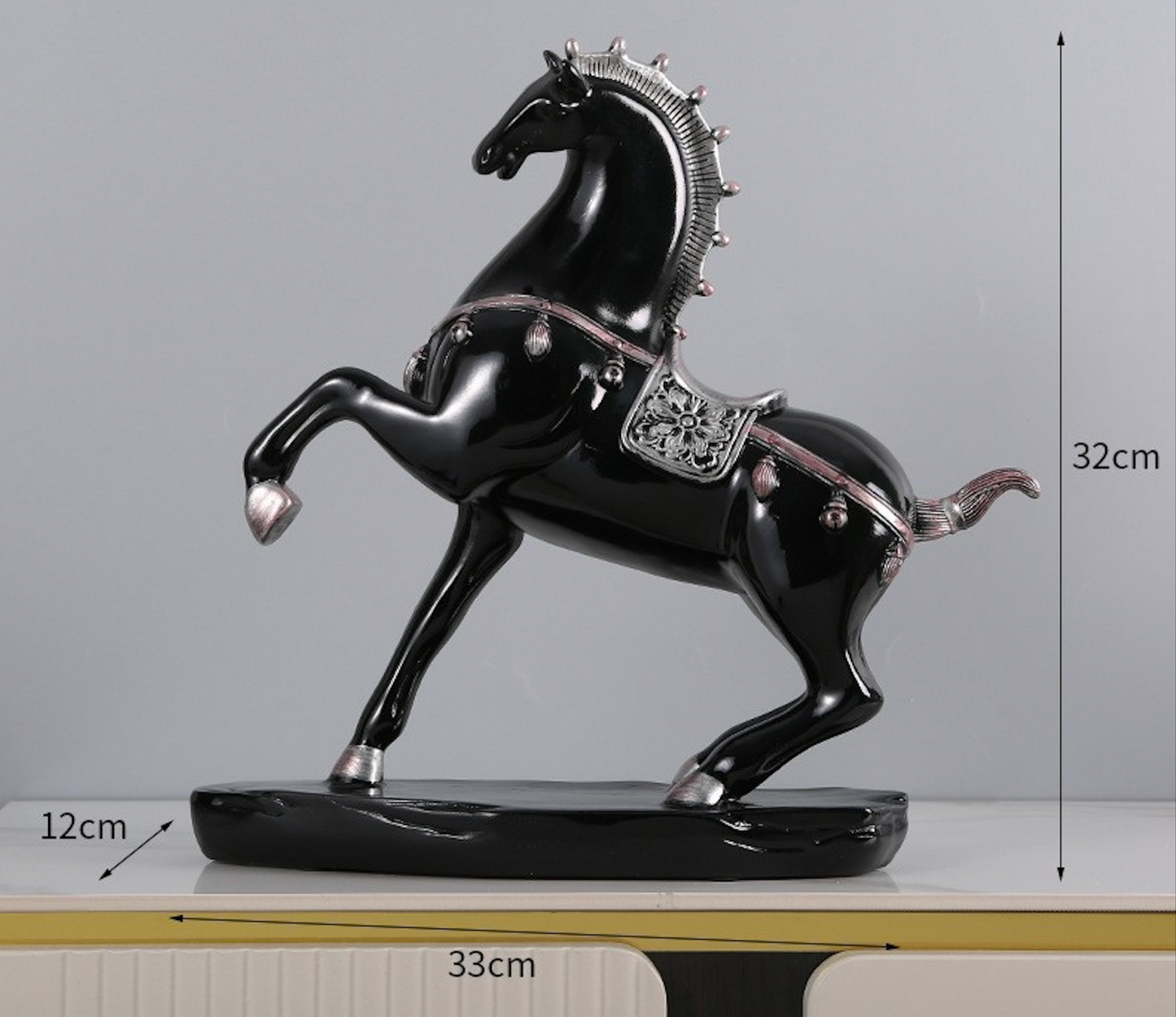 Imperial Black Horse of Success 32cm