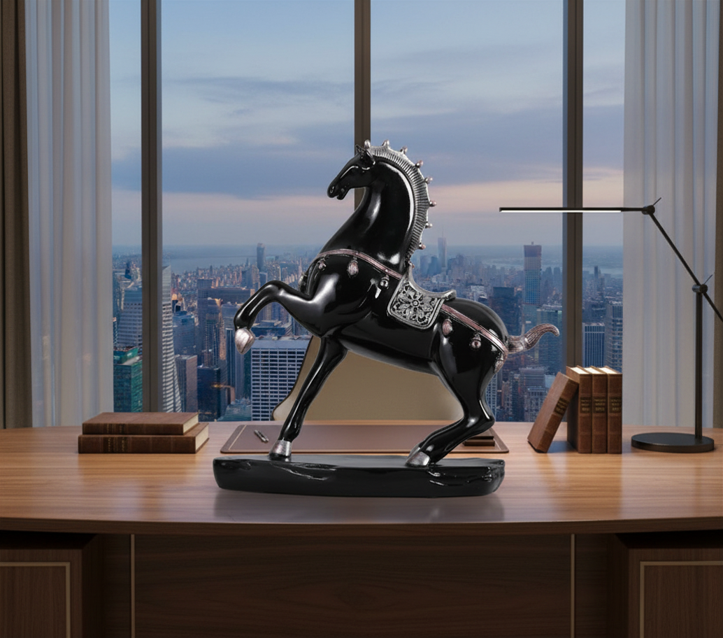 Imperial Black Horse of Success 32cm